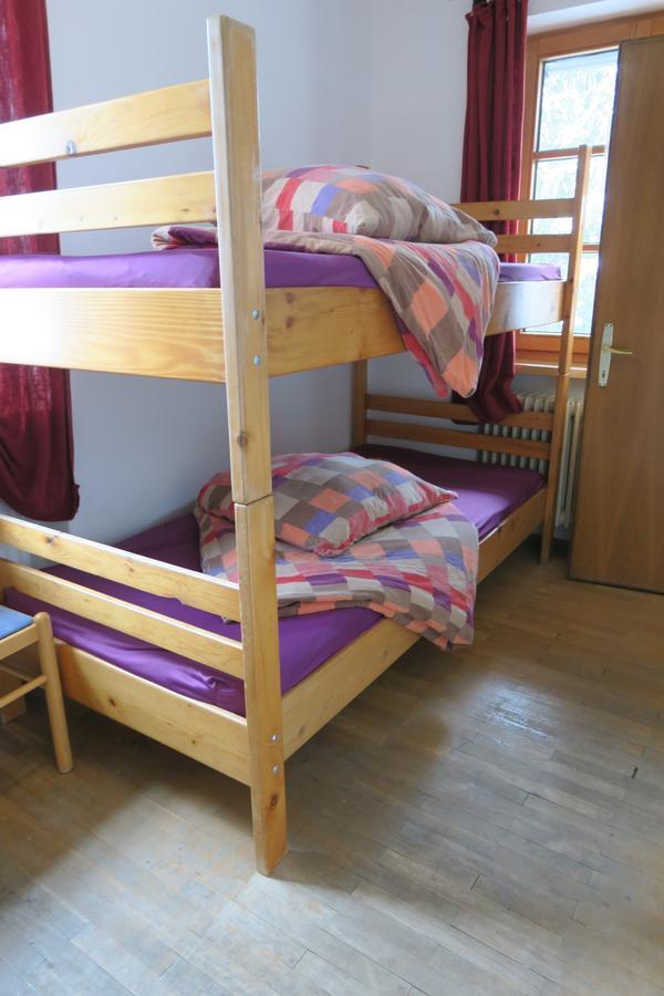 Snowbunnys Backpackers Hostel Kitzbuhel Exterior photo
