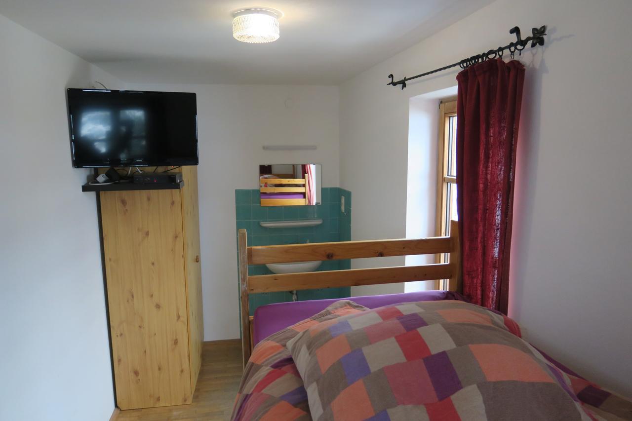 Snowbunnys Backpackers Hostel Kitzbuhel Exterior photo