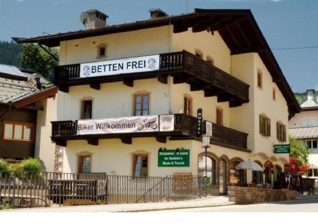 Snowbunnys Backpackers Hostel Kitzbuhel Exterior photo